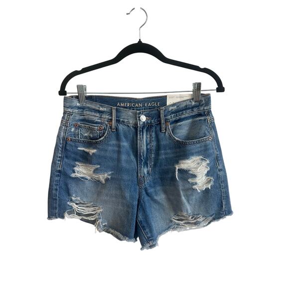 American Eagle Outfitters Pants - American Eagle NWT 90s Boyfriend Denim Mid Length Shorts Distressed Sz 4